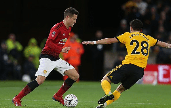 一举动也可 一举动也可