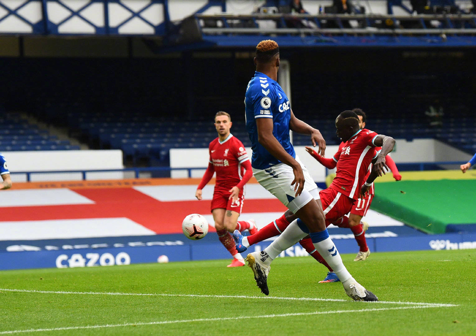 而这两支球 而这两支球