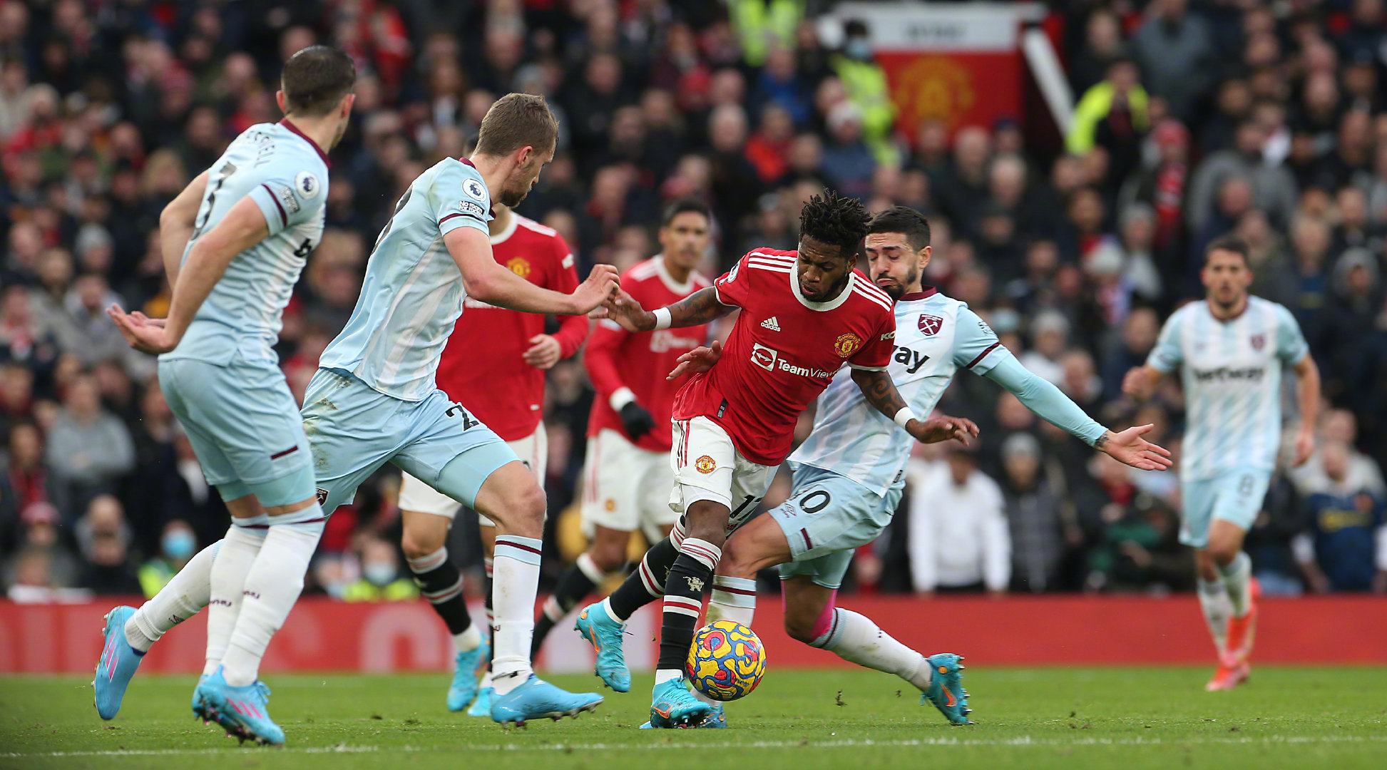 电竞比赛中 电竞比赛中